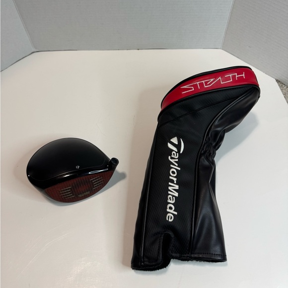 2022 TaylorMade Stealth Driver – Head Only + Headcover - Picture 2 of 11